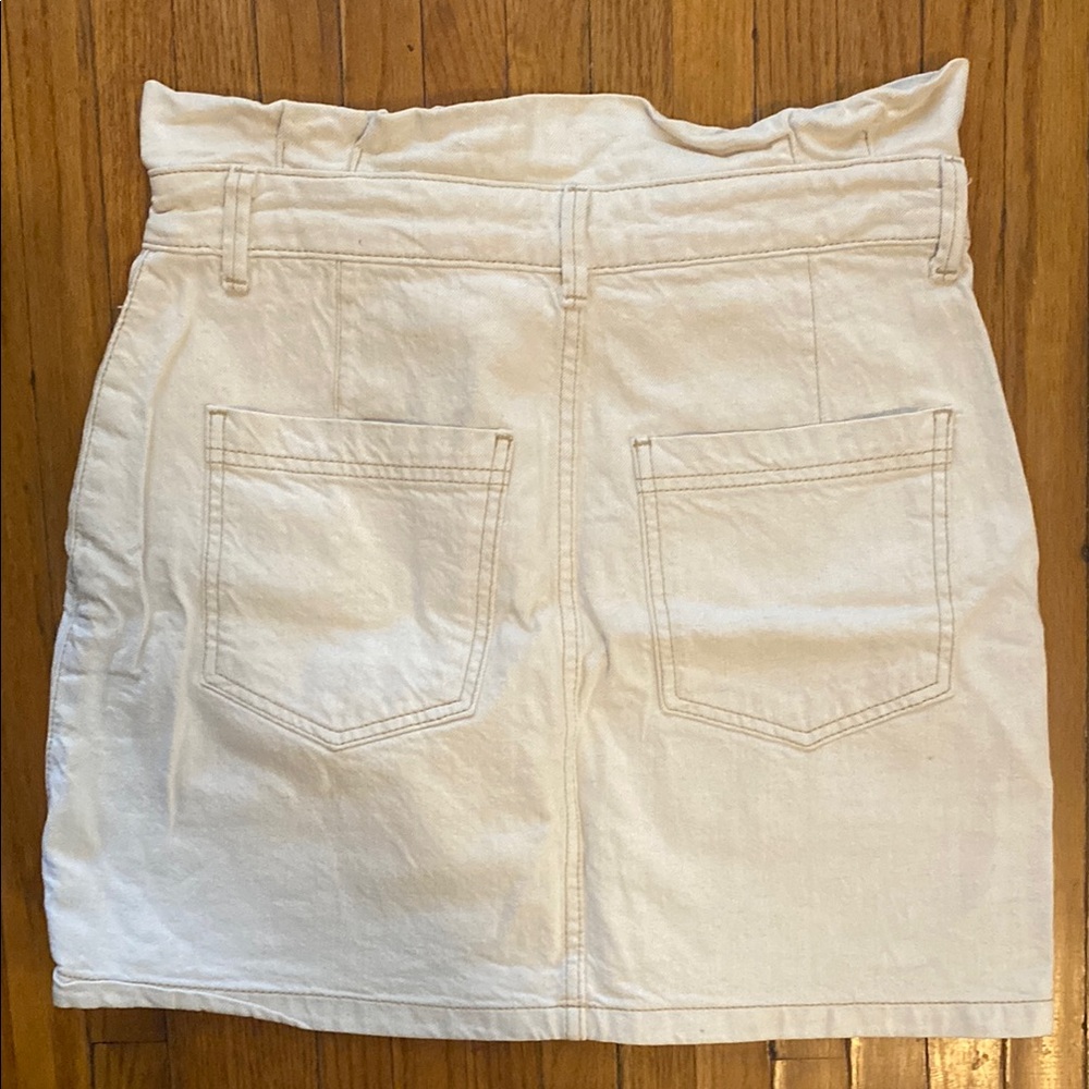 Free People Off-White Mini Denim Skirt Cargo Style Size 6 - Picture 4 of 4
